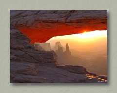 Mesa Arch at Sunrise - Thumbnail Image
